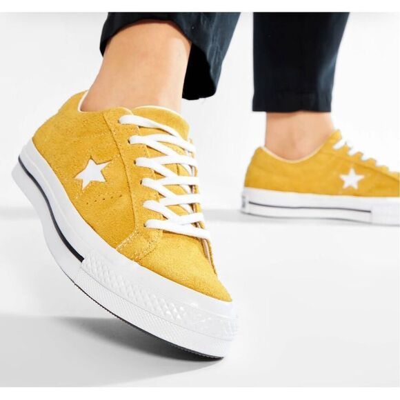 Converse Men’s 10 One Star Ox Sneakers Yellow Suede Casual Shoes - Picture 1 of 9